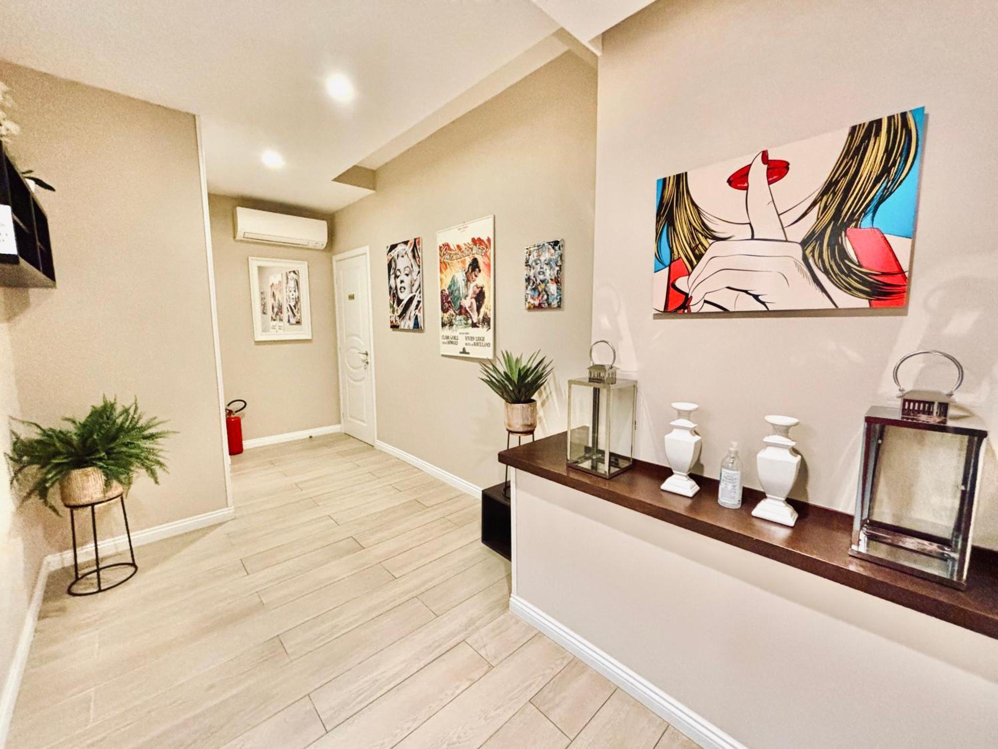 Les Suites Bari Italian Excellence Bed And Breakfast Εξωτερικό φωτογραφία